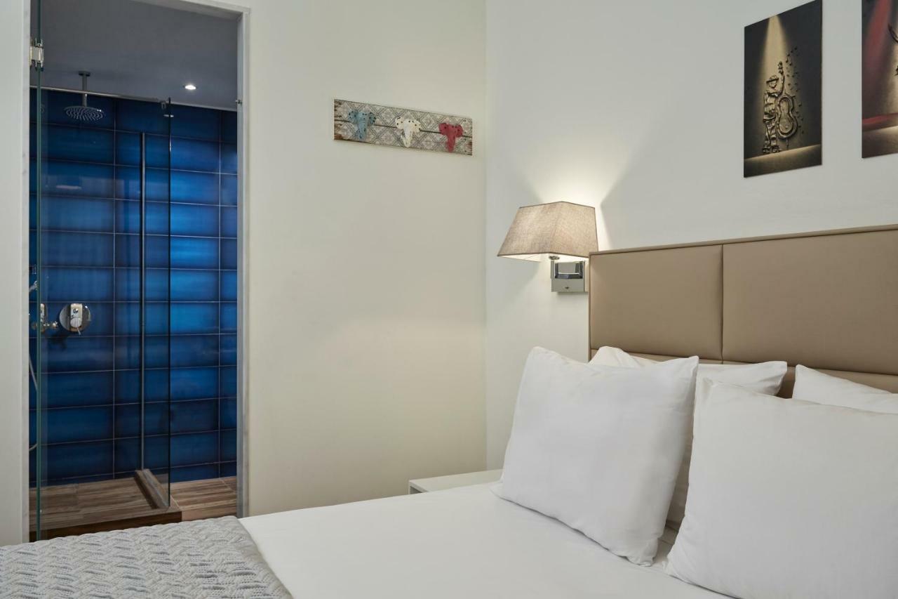 Cozy And Bright 2Bd Apartment In Kolonaki Athena Bagian luar foto