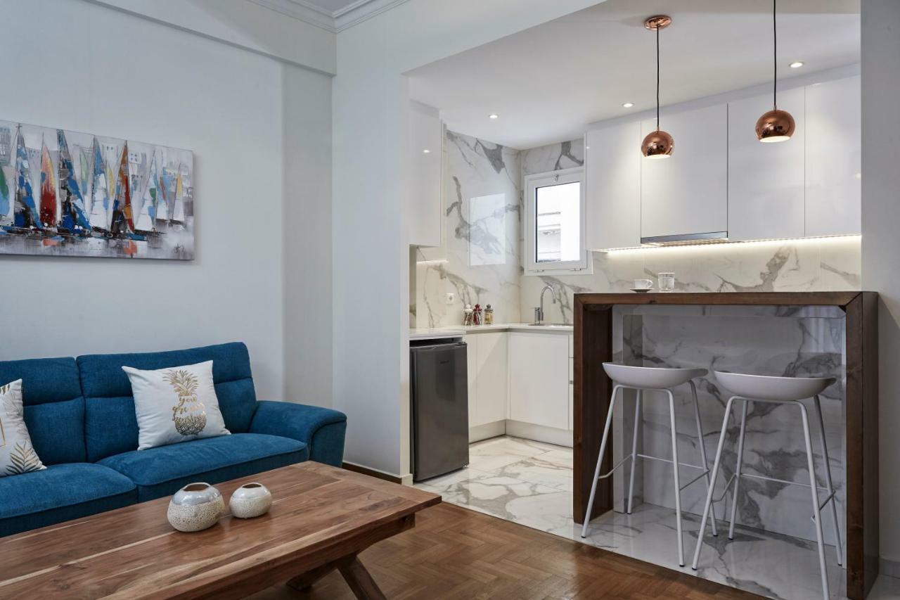 Cozy And Bright 2Bd Apartment In Kolonaki Athena Bagian luar foto